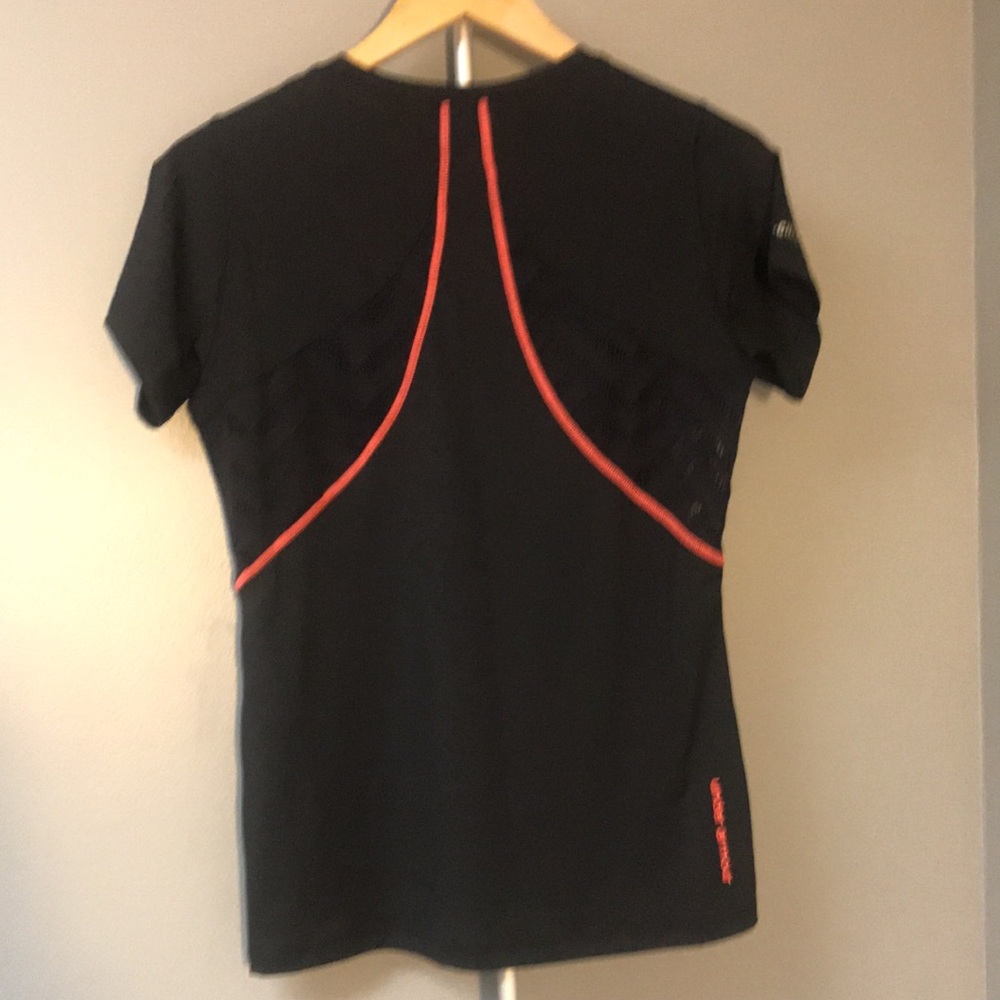 Under Armour Ido-Chill Ventilated Tech Top - Picture 6 of 10
